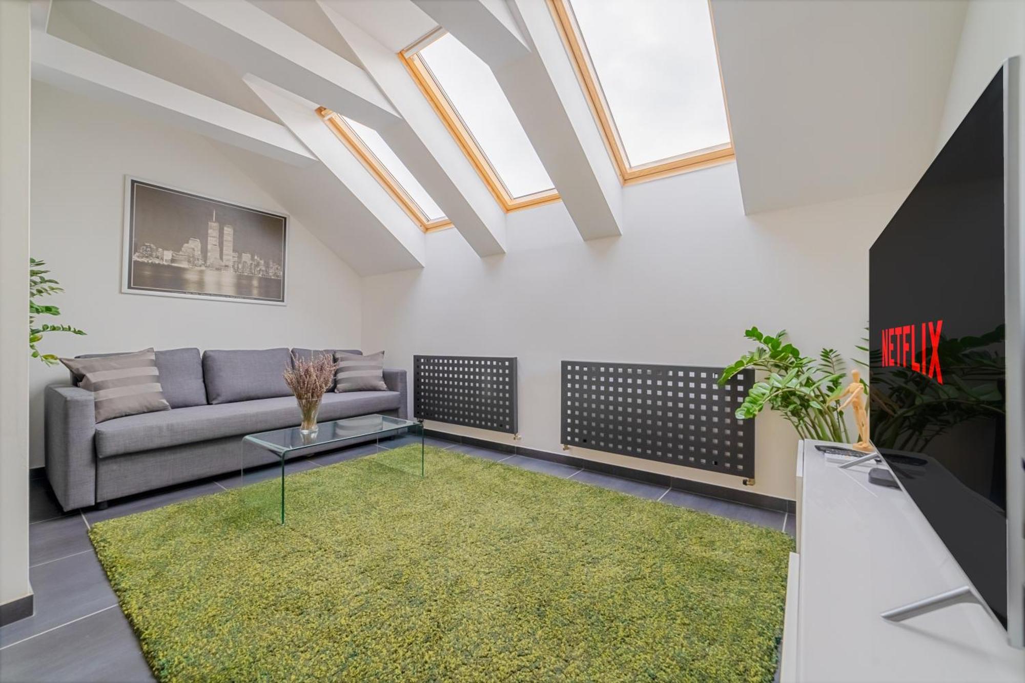 Modaloft Duplex By Rentez Prague Exterior photo